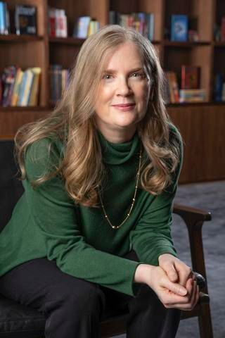 Suzanne Collins - Biography Hunger Games Prequel, New Hunger Games, Deerstalker Hat, David Levithan, Ballad Of Songbirds And Snakes, Songbirds And Snakes, Keeping Up Appearances, Entertainer Of The Year, Hunger Games Series