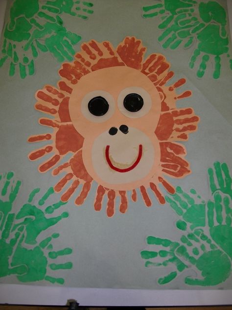 hands for orangutans Orangutan Craft, Crafts For Elementary Kids, Jungle Theme Crafts, Preschool Rainforest, Crafts For Elementary, Rainforest Preschool, Eyfs Literacy, Jungle Animal Crafts, Rainforest Crafts