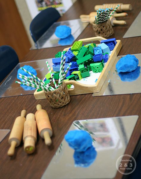 STEM Playdough Building Challenge for Preschooolers - Teaching 2 and 3 Year Olds Fun For Toddlers, Early Childhood Education Activities, Building Challenge, Preschool Stem, Playdough Activities, Stem Crafts, Steam Activities, Petite Section, Toddlers And Preschoolers