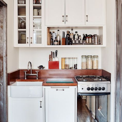 Home Design & Space-Saving Tips From an NYC Studio Apartment Studio Apartment Kitchen, Nyc Studio Apartments, One Wall Kitchen, Tiny Studio Apartments, Tiny Kitchen Design, Studio Apartment Living, Studio Apartment Layout, Studio Kitchen, Apartment Layout