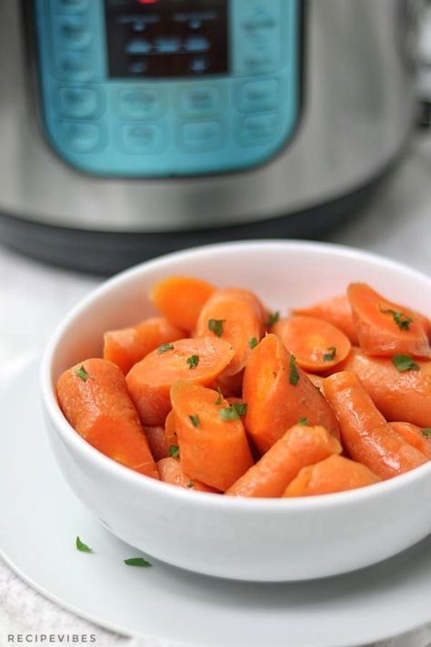 Steamed Carrots Instant Pot, Carrots In Instant Pot, Steamed Carrots Recipe, Instant Pot Carrots, Instant Pot Steam, Steamed Carrots, Easy Vegetable Side Dishes, Carrots Recipe, Best Instant Pot Recipe