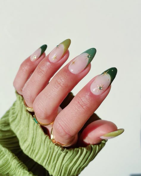 Do It Yourself Nails, Green Nail Ideas, Unghie Nail Art, St Patricks Day Nails, Green Nail Art, Elegant Nail Designs, Green Nail Designs, Gel Set, October Nails