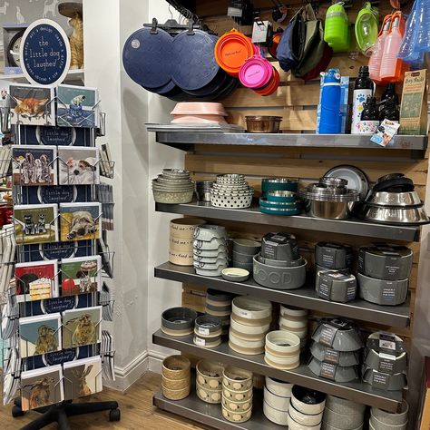 The Pet Shop of Your Dog's Dreams 🐶💭 Our fabulous pet departments have been re-stocked and we look forward to seeing you soon! From leads and beds to treats and raw food, there is something for every pooch 🐾 Browse all pet products on our website now 📲 #randrcountry #petshop #dogsofig #workingdogs #dogfood #mansbestfriend #labrador #poshdog #rawtreats Dog Treats Display, Pet Food Shop, Raw Dog Food, Raw Dog Food Recipes, Food Displays, Raw Food, Shop Ideas, Shop Display, Working Dogs