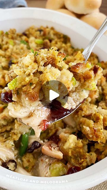 Easy Turkey Stuffing, Leftover Thanksgiving Casserole, Leftover Thanksgiving Recipes, Turkey Stuffing Casserole, Turkey Leftover Recipes, Leftover Stuffing Recipes, Thanksgiving Leftover Casserole, Thanksgiving Casserole, Leftover Casserole