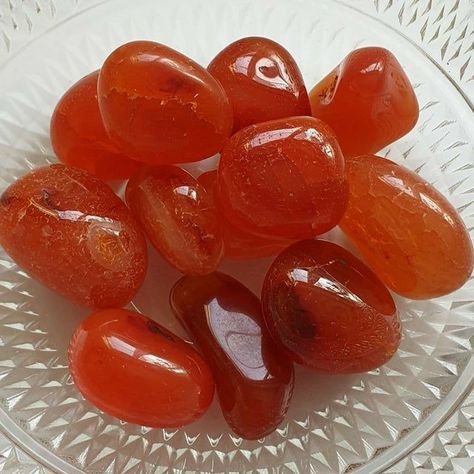 Carnelian Aesthetic, Pretty Crystals, Crystal Aesthetic, Witch Craft, Magic Aesthetic, Orange Crystals, Pretty Rocks, Orange Aesthetic, Crystal Candles