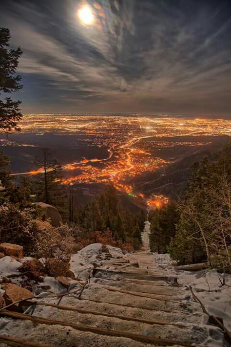 Manitou Incline. Skiing Colorado, Manitou Springs Colorado, Chile Colorado, Pueblo Colorado, Colorado Living, Road Trip To Colorado, Colorado Photography, Telluride Colorado, Colorado Adventures