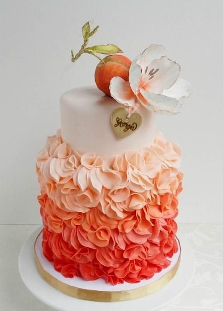 Peach inspired wedding cake Super Torte, Cake Wrecks, Peach Cake, Ombre Cake, 1st Birthday Cakes, Ruffle Cake, Gateaux Cake, Wedding Dessert, Baby Birthday Cakes