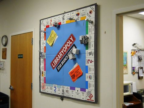 Game Bulletin Board, Monopoly Theme, Board Game Themes, Class Bulletin Boards, Reading Display, School Library Displays, Library Bulletin Board, Middle School Libraries, Ra Bulletin Boards