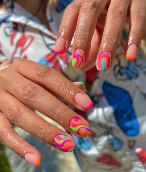 Funky Dip Nails, Abstract Summer Nails, Megan Nails, Stars Nails, Punk Chic, Colorful Nail, Nails 2022, Summery Nails, Cute Gel Nails