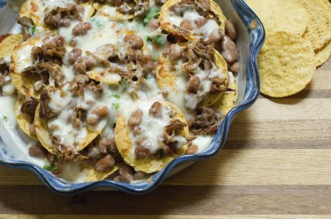 Pioneer Woman's Cowboy Nachos - for all my leftover brisket!! Cowboy Nachos, Pork Ideas, Pulled Pork Leftover Recipes, Pack Lunches, Nacho Recipe, Leftover Ideas, The Pioneer Woman Cooks, Beef Entrees, Pulled Pork Nachos