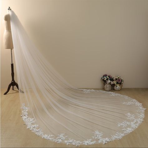 Beautiful New Royal Length (137”) White Lace Veil Never Used Because Did Not Match Lace Of My Dress Purchased From Etsy Shop Marrybridalus Long Wedding Veil, Color Veil, Veil Floral, Lace Cathedral Veil, Veil Long, Wedding Veil Vintage, Cathedral Bridal Veils, Chapel Length Veil, Long Veil Wedding