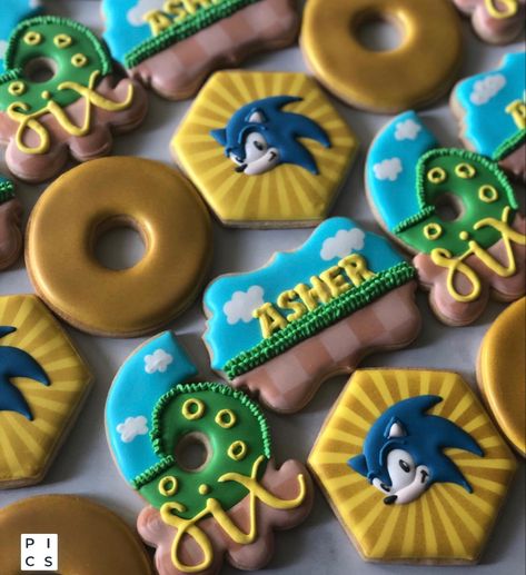 Sonic Cookies Decorated, Cookies Sonic, Sonic Cookies, Sonic Birthday Cake, Hedgehog Cookies, Royal Icing Decorated Cookies, Sonic Birthday Parties, Sonic Party