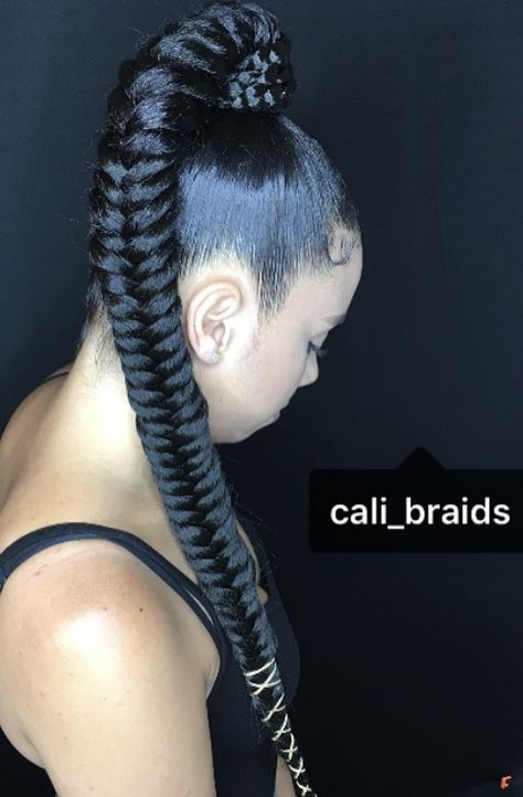 Jumbo Braid Ponytail Ponytail Hairstyles Black Women, Ponytail Hairstyles For Black Women, Kids Ponytail, Updo Ponytail, Easy Ponytail, Long Weave Hairstyles, Fishtail Hairstyles, New Natural Hairstyles, Braid Ponytail