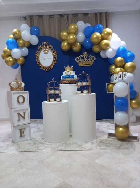 Royal Prince Baby Shower Theme, Prince Photoshoot, Royal Prince Birthday Theme, Prince Birthday Theme, Prince Baby Shower Theme, Mickey Mouse Decorations, Prince Theme, Baby Shower Party Themes, Prince Party