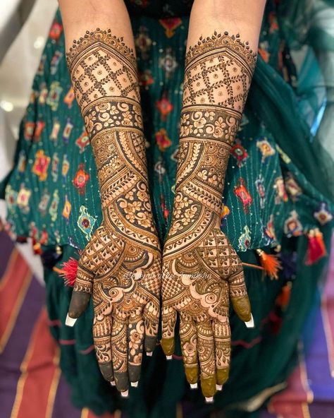 Mehndi Designs 2022, Mehndi Designs 2023, Mehndi Drawing, Mhndi Design, Engagement Mehendi, Mehendi Ideas, Full Hand Mehndi Design, Mehndi Bridal, Hand Mehendi