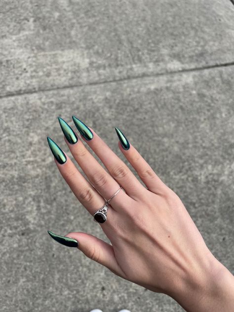 stilletto nail ideas green chrome nails green nails emerald nails acrylics Emerald Nails Chrome, Hunter Green Chrome Nails, Dark Green Chrome Acrylic Nails, Emerald Green Metallic Nails, Like Green Chrome Nails, Emerald Nails, Chrome Nail Art, Green Chrome, Chrome Nails Designs