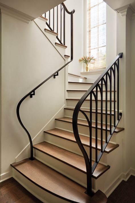 Adams Architecture Writes A New Chapter For A Seattle Home Staircase Wrought Iron, Iron Railings Indoor, Terrace Railing, Adam Architecture, Iron Staircase Railing, Greenwich House, Staircase Railing, Iron Stair Railing, Entry Stairs