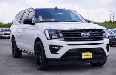 2022 Ford Expedition, Car Things, Lincoln Aviator, Mom Car, Ford Excursion, Expedition Vehicle, Lincoln Navigator, Car Ideas, Future Goals