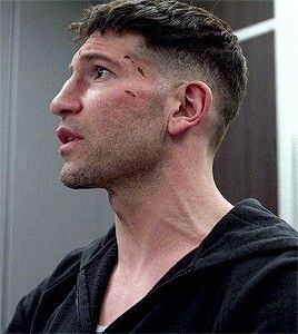 Haircut Square, Jon Bernthal Punisher, John Bernthal, Frank Castle Punisher, Mens Haircuts Short Hair, Crop Haircut, Frank Castle, Mens Hairstyles Thick Hair, Punisher Marvel