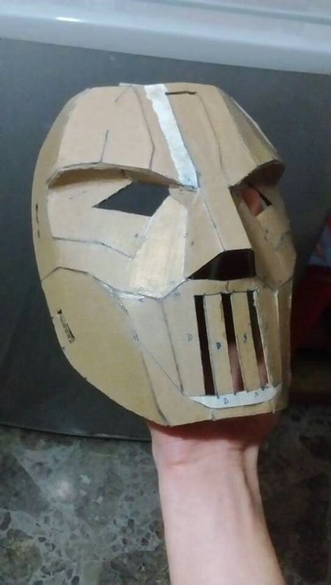 Casey Jones Cosplay, Custom Mask Ideas, Casey Jones Mask, Mask Cardboard, Tmnt Cosplay, Ninja Turtle Mask, Cardboard Mask, Easy Diy Room Decor, Casey Jones