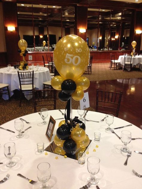 Black And Gold Centerpieces, 50th Birthday Party Ideas For Men, 50th Birthday Centerpieces, Moms 50th Birthday, Black And Gold Balloons, 50th Birthday Party Decorations, 50th Birthday Decorations, 50th Anniversary Party, Birthday Party Centerpieces