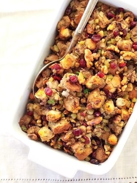 Cranberry and Walnut Turkey Stuffing Recipe | foodiecrush.com Best Thanksgiving Dressing, Walnut Stuffing, Cranberry Stuffing, Turkey Stuffing Recipes, Dressing Recipes Thanksgiving, Cranberry Thanksgiving, Thanksgiving Stuffing Recipes, Recipe Thanksgiving, Thanksgiving Dressing