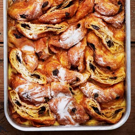 Pain au chocolat bread and butter pudding Recipe | Recipes from Ocado Healthy Puddings, Lisa Faulkner, Butter Pudding, Bread And Butter Pudding, Vegan Shopping, Chocolate Bread, Autumn Salad, Bread And Butter, Meal Deal