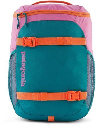 Check out this list of all the top travel gear you need before your next trip with your kids! #travelwithkids #travelgearforkids #babyregistry #travelingfamily Patagonia Backpack, Patagonia Kids, Hydration Pack, Day Hike, Camping And Hiking, Hiking Backpack, Rei Co-op, Travel Gear, Travel With Kids