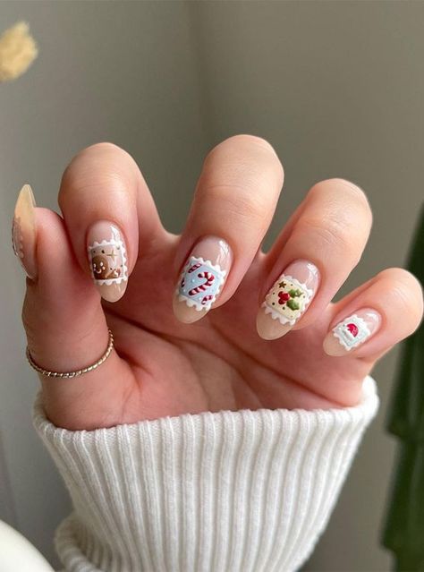 Christmas nails, Christmas nail art, Christmas nail ideas, Cute Christmas nails, festive nails, cute Nagel Tips, Nail Remover, Nail Type, Nail Swag, New Nail Art, Xmas Nails, Nail Art Hacks, False Nail, Nail Accessories