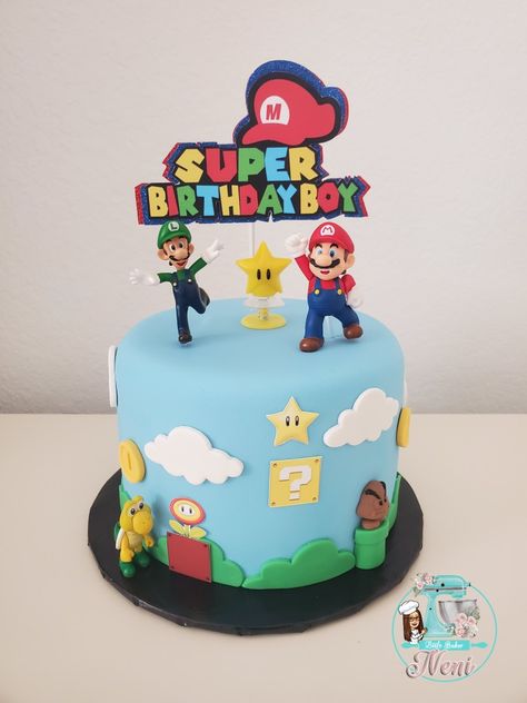 Simple Mario Cake, 2023 Birthday, Mario Birthday Cake, Birthday Cake Tutorial, Mario Bros Cake, Super Mario Cake, Mario Cake, Super Mario Party, Mario Birthday