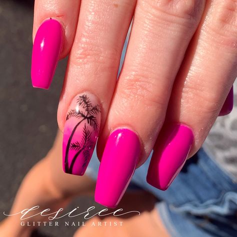 Summer Nails With Palm Trees, Palm Trees Nails, Arizona Nails, Nails Palm, Bold Nails, Magenta Nails, Palm Tree Nail Art, Arizona Summer, White Summer Nails