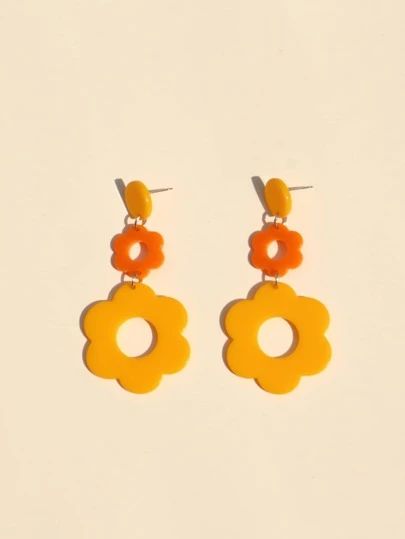 70s Themed Earrings, Orange Earrings Clay, 70s Clay Earrings, Fimo Ideas Jewelry, Orange Clay Earrings, Fun Earrings Unique, Clay Flower Earrings, 70s Earrings, Fimo Earrings