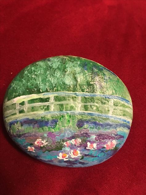 Painted rock. Inspired by Claude Monet. Miniature impression painted on rocks with acrylic multi surface paint Painted Rocks Landscape, Painting Rocks Aesthetic, Round Rock Painting Ideas, Rock Painting Aesthetic, Acrylic Painting Rocks, Stone Age Art, Paint Water, Paintings Famous, Painted Rocks Craft