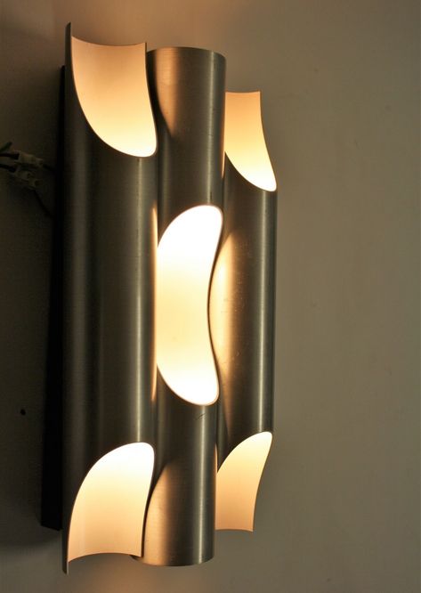 Bamboo Decor, Bamboo Light, Bamboo Lamp, Bamboo Furniture, Wall Lighting Design, Bamboo Design, Lighting Design Interior, Furniture Plans Free, Modern Light