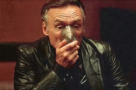 Blue Velvet Movie, Frank Booth, Movie Villains, Spanish Armada, Dennis Hopper, Sum Up, Aesthetic Movies, Funny Stories, Bad Guy