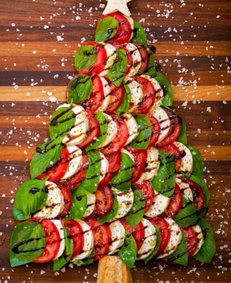 Cute Christmas Desserts, Kiss The Cook, Xmas Food, Entertaining Recipes, Tomato Basil, Fun Ideas, Christmas Desserts, Christmas Eve, Christmas Trees