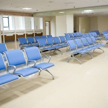 Hospital Waiting Area, Hospital Waiting Room, Healthcare Interior Design, Hospital Architecture, Waiting Room Chairs, New Hospital, Hospital Interior, Pharmacy Design, Interior Design Photography