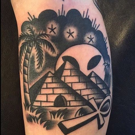 Pyramid tattoo Traditional Pyramid Tattoo, Pyramid Tattoo Design, Pyramid Tattoo, Pyramid Design, Covers Iphone, Edit Pictures, Ancient Egyptian Symbols, Egypt Tattoo, Planet Tattoos