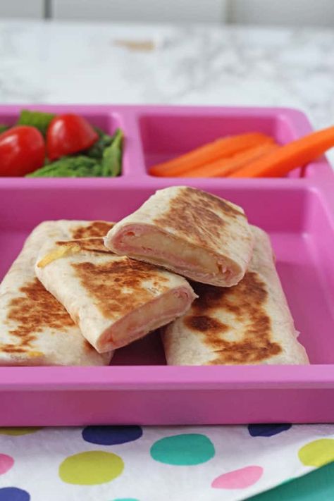 At Home Lunch Ideas, Lunch Ideas Kids At Home, Mini Burritos, Wraps Lunch, Lunch At School, Mini Wraps, Cheese Wraps, Lunch At Home, Easy Lunches For Kids