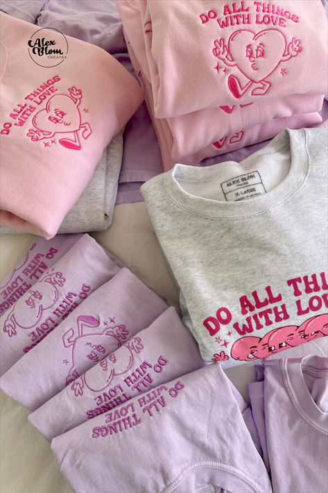 we love love! the do all things with love collection is inspired by my lovely mom and out now <3 Sweater Merch Ideas, Merch Ideas Clothing, Small Business Merch Ideas, Do All Things With Love, Graphic Shirt Design, Branding Photoshoot Inspiration, Simple Fall Outfits, Cute Lazy Day Outfits, T Shorts