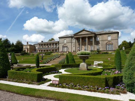 Tatton Park, Cheshire Pretty Locations, Uk Attractions, Knutsford Cheshire, British Buildings, Steps Garden, Palladian Architecture, Tatton Park, Forest Lodge, Lake District National Park