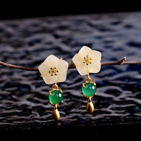 Traditional Accessories, Jade Charm, Clive Christian, Ear Ring, Hetian Jade, Laura Geller, Ear Stud, Chinese Traditional, Flower Studs