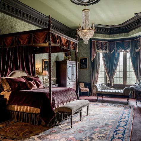 Victorian-style House💖💖 Victorian Hotel Room, Victorian Mansion Interior Bedrooms, Victorian Homes Bedroom, Victorian Mansion Aesthetic, Victorian Aesthetic Bedroom, Victorian Bedroom Aesthetic, Mansion Interior Bedroom, Victorian Bedroom Ideas, Victorian Mansion Interior