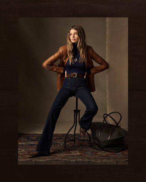 Shop women's Polo Ralph Lauren and find everything from polo shirts and jeans to shoes and coats. Free Shipping On All Orders over $150. Ralph Lauren Style Women, Ralph Lauren Looks, Stile Casual Chic, Ralph Lauren Womens Clothing, Fall 2023 Ready To Wear, Ralph Lauren Fall, Looks Jeans, Looks Country, Skandinavian Fashion