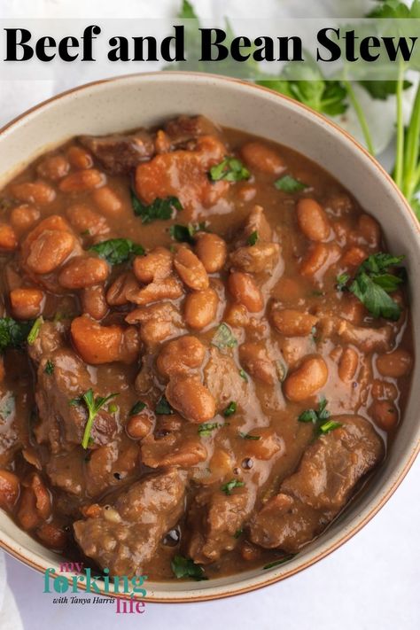 Beef Soup Bones, Crockpot Beef And Broccoli, Beef And Beans, Beef Stew Meat Recipes, Crockpot Stew, Stew Meat Recipes, Bean Soup Recipes, Bean Stew, Stew Meat