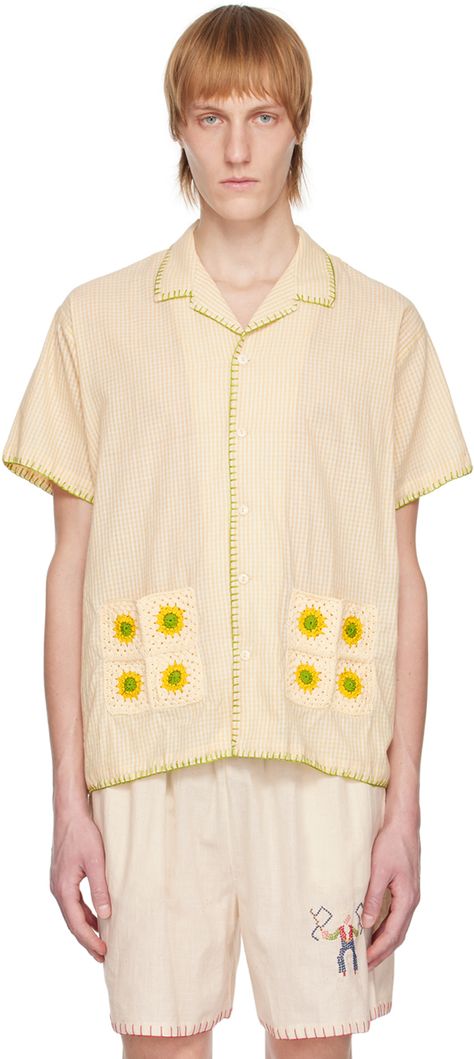 Find Harago Yellow Granny Square Shirt on Editorialist. Handcrafted plain-woven cotton shirt. Check pattern throughout. · Open spread collar · Button closure · Crochet knit patch pockets · Blanket stitching in green Supplier color: Light yellow Granny Square Shirt, Yellow Granny Square, Square Shirt, Hats Crochet, Gifts Crochet, Stitch Patch, Crocheting Patterns, Beginners Crochet, Gift Crochet