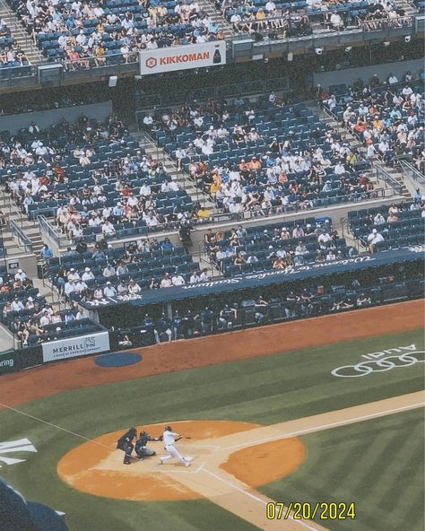 🧢⚾️💙 #newyork #yankees #yankees⚾️ #yankeestadium #ballgame Yankees Aesthetic, Yankee Stadium, New York, Baseball, Collage, Quick Saves