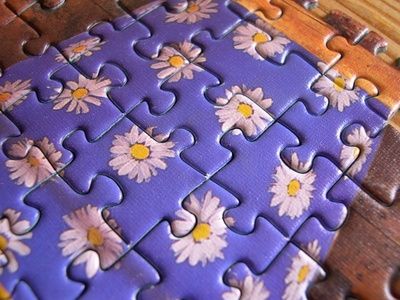 How to Make Your Own Puzzle Coating How To Glue A Puzzle Together, Glue Puzzle Together Diy, Gluing A Puzzle Together, How To Glue A Puzzle For Framing, Homemade Puzzle, Glue Recipe, Puzzle Glue, Puzzle Decor, Best Jigsaw