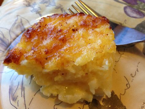 Pineapple Brown Sugar Kugel – Kosher Recipes Pineapple Kugel Recipe, Pineapple Kugel, Cherry Salad Dressing, Passover Recipes Dinner, Noodle Kugel Recipe, Passover Recipes Dessert, Cherries Salad, Passover Desserts, Jewish Cuisine