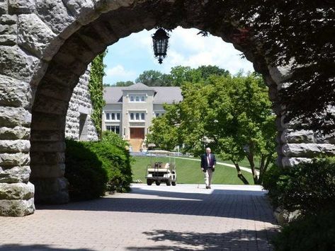 Most Elite Boarding Schools in the US Blair Academy, Mercersburg Academy, Groton School, Taft School, Masters School, Deerfield Academy, Westminster School, Best Boarding Schools, Ivy League Schools